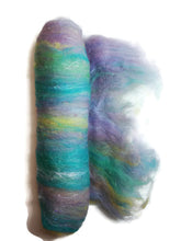 Load image into Gallery viewer, Snow White's Crystals - Art Batts for Spinning