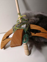 Load image into Gallery viewer, Cut out Turkish Spindle